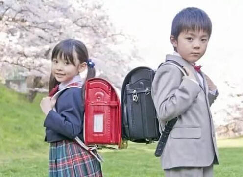 【600D牛津布】教您如何挑選合適的書包