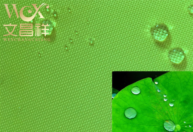 客戶當場下單600D防水牛津布，因為老客戶介紹，信任