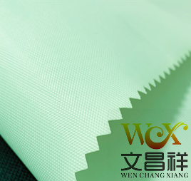 為什么要選擇210D牛津布做車衣？-文昌祥