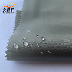 牛津布和滌塔夫的區別？哪個更好呢？