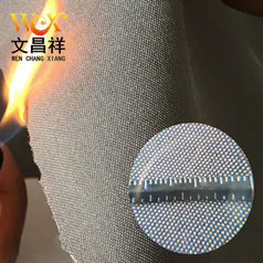 牛津布在冬天會不會冷？會不會發硬？