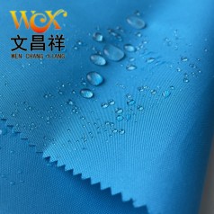 帳篷是用300D牛津布呢還是210D牛津布比較適合？